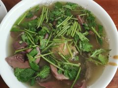 -宝瑞门钉肉饼店