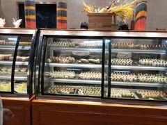 -新艺自助美食城(中山路店)
