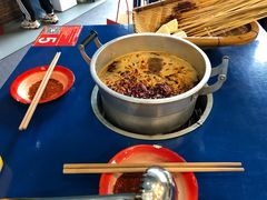 -马路边边麻辣烫联盟路店