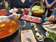 -由衷贵州酸汤牛肉火锅(新桥店)
