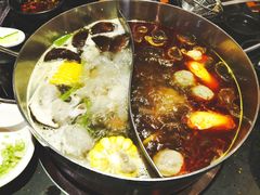 招牌牛腩牛筋锅-宴全牛粤来越牛潮汕鲜牛肉火锅(海州万达广场店)