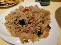 -嗨辣小聚·盘锦河蟹·海鲜烧烤龙虾(盘锦十年好店)