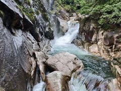 -鄣山大峡谷