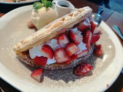 -ROAST coffee & eatery