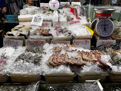 -班赞海鲜市场胖阿姨加工点
