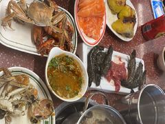 -四囍码头海鲜烧烤自助火锅(外滩南京东路悦荟广场店)
