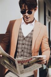 俏皮可爱-巴黎婚纱摄影工作室