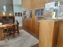 -HERMES(湖滨银泰in77店)