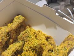 -BHC炸鸡(明洞总店)