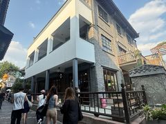 -星巴克臻选(成都宽窄巷子店)