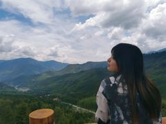 -硗碛藏寨·神木垒景区