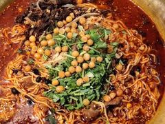 -张翻越·川渝冒菜·武汉黑鸭煲(城北万象城店)