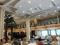 -碧中海汤泉汗蒸酒店