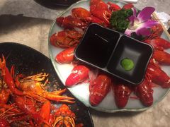 -沪小胖小龙虾(淮海中路旗舰店)