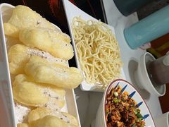 -黄记煌三汁焖锅(新佳丽江汉路店)