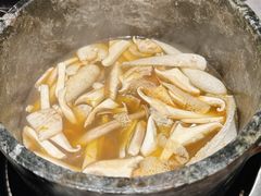 -芸山季·云南山珍菌火锅(人民广场来福士店)