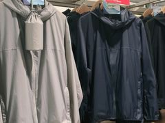 -优衣库(上海金桥国际商业广场店)