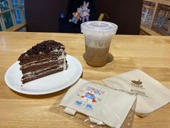 -猫的天空之城概念书店(束河店)