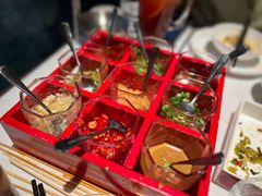 -领鲜天下·焗海鲜·花胶鸡(天目里店)