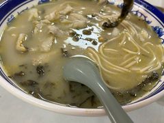 -明呈黄鱼面馆(斜土路店)