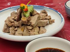 -侬佳蒸菜馆(听潮店)