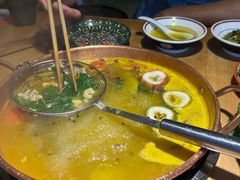 -洱火云南酸菜牛肉火锅(石景山当代商城店)