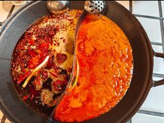 -朱光玉火锅馆(小寨原力场店)