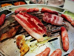 -哈哈碳都·牛肋条无限自助烤肉(台江万达店)