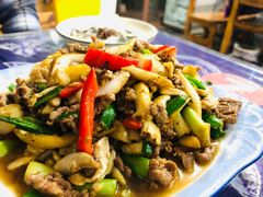 松茸炒牛肉-凤翔饭庄·洱海畔的味道