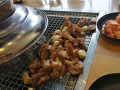 -肉甲韩国木炭烤肉(新壹街1店)
