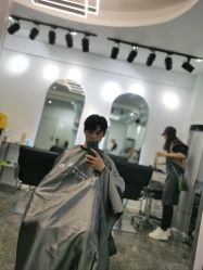 -D·YI原创私定设计烫发染发接发