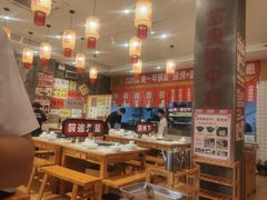 -佬缸炮江湖川菜(玉林店)
