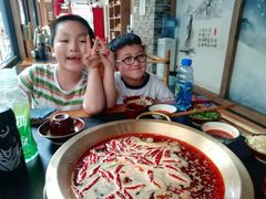 -王婆乔鲜鱼自助火锅(蜀汉路店)