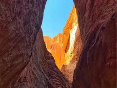 -天山神秘大峡谷