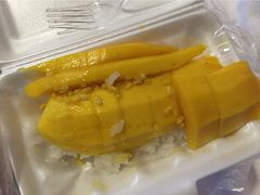 芒果糯米饭摊子-芒果糯米饭摊子