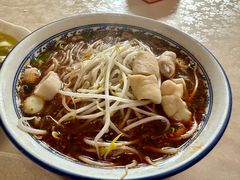-茅屋大酒店