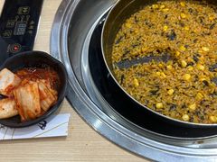 -三清洞摩西韩式年糕火锅(威高广场店)
