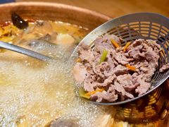 -洱火云南酸菜牛肉火锅(石景山当代商城店)