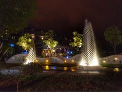 -上海滴水湖皇冠假日酒店