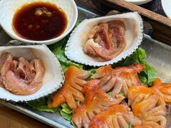 -围炉肉舍•炭烤活鳗•丹东海鲜烤肉(步行街店)