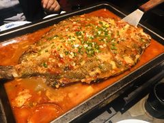 -鸣记脆皮烤鱼·海鲜烤鱼(三八广场店)