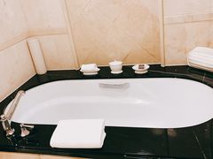 -广州富力丽思卡尔顿酒店