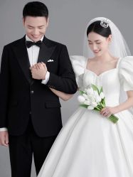 -青禾蒙娜丽莎婚纱摄影(武汉总店)