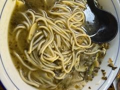 -小河无名面馆