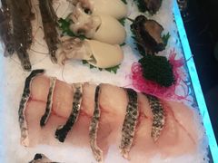 -红鼎豆捞·非遗鲍皇汤火锅(宝丰路店)