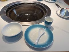 餐具摆设-遇东北林区铁锅炖(南开店)