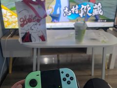 -奈雪的茶(亨特国际广场店)