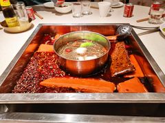 鸳鸯锅-红鼎坊·老成都火锅(新南门店)
