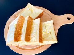 金蕉吐司-西山公园面包厂(世纪城店)