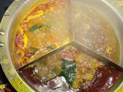 -廖掌柜·重庆鲜货火锅(上海首店)